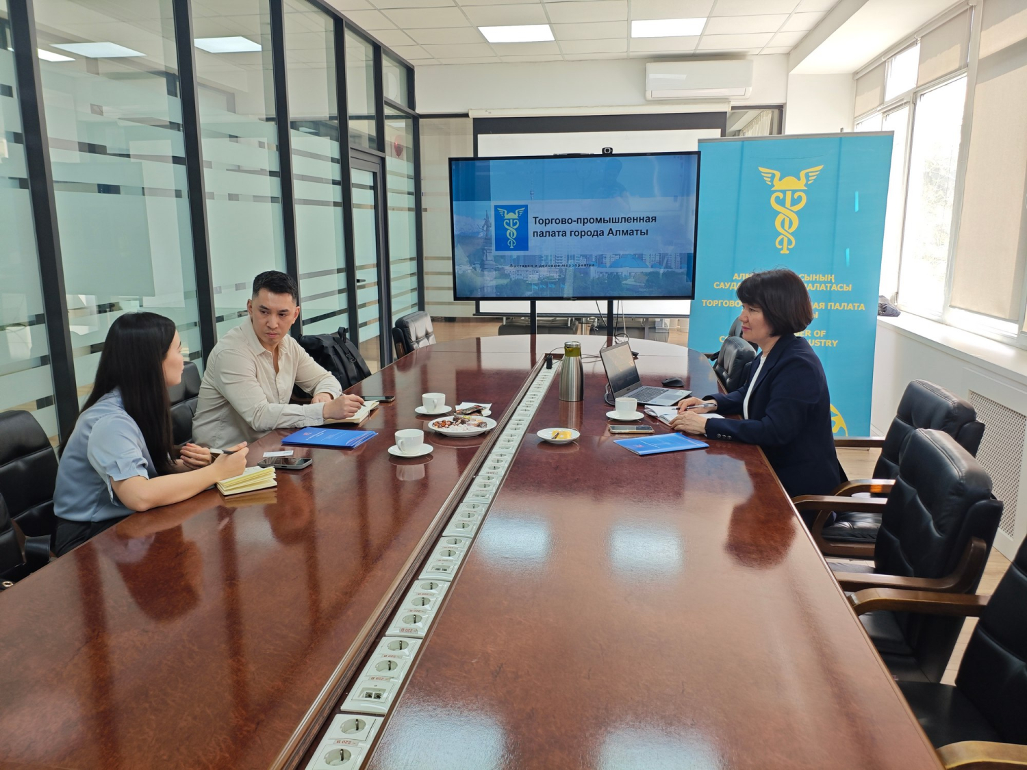 Визит представителя оргкомитета выставки ЭКСПО «Китай-Евразия» г-на Лю Кай  в ТПП г. Алматы, 1 апреля 2026 г.